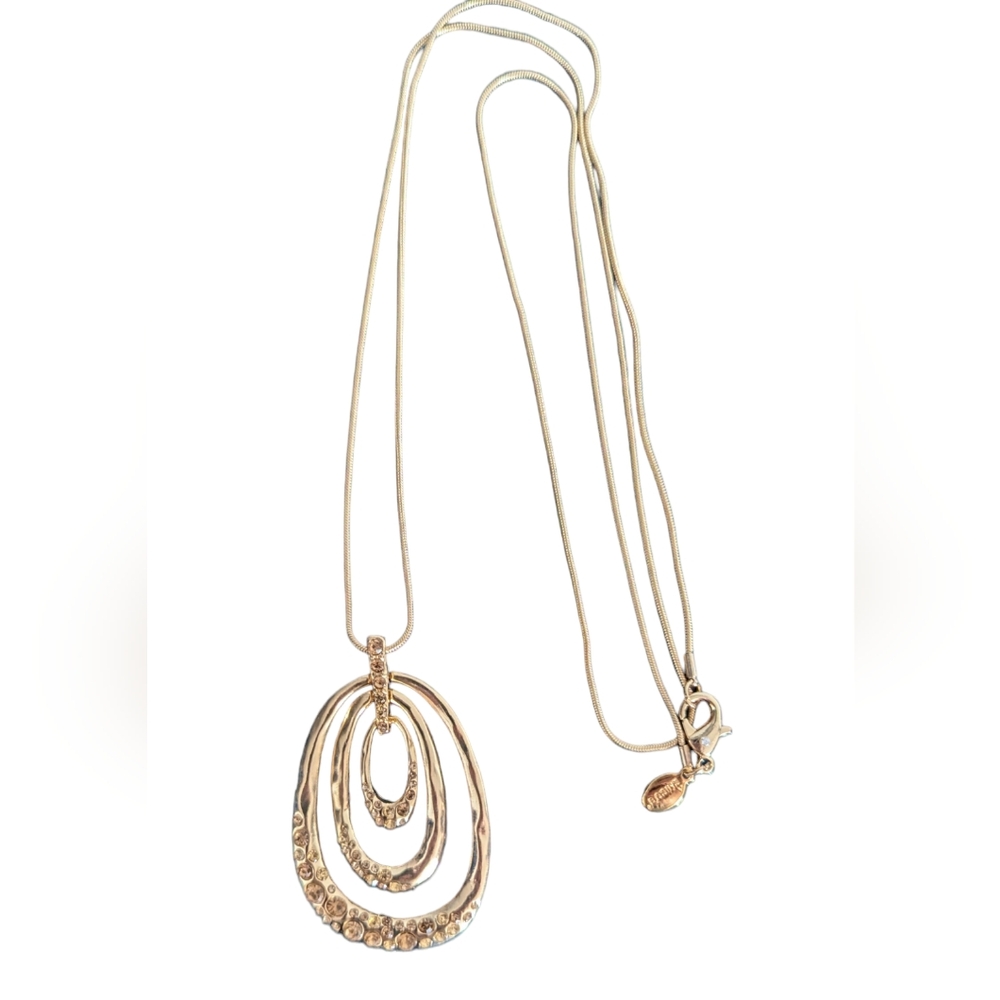 Chico's Gold Pendant Necklace NWOT